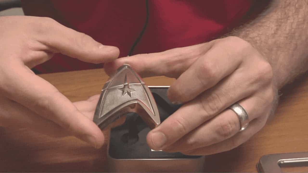 Unboxing Video: The Special Edition Star Trek USB Drive